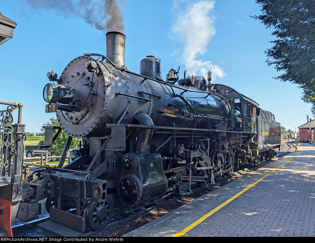 N&W (Strasburg) 475 stands ready to take the first train of the day tender-first